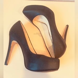 Jessica Simpson Black Stiletto Heels with Platform